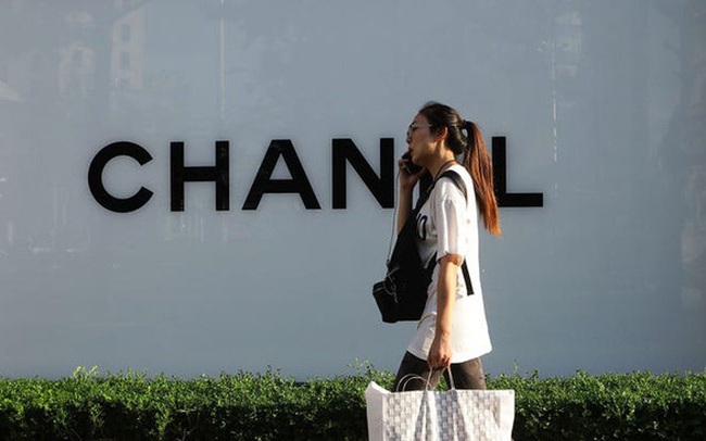 Nửa năm tăng giá tới 4 lần, Chanel bị tẩy chay ở Hàn Quốc