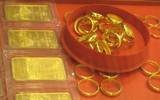 Giá vàng trong nước tiếp tục tăng, ngày càng đắt hơn vàng thế giới