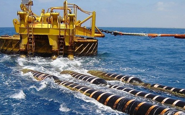 Việt Nam chuyển đổi số với… cáp quang biển đứt 10 lần mỗi năm