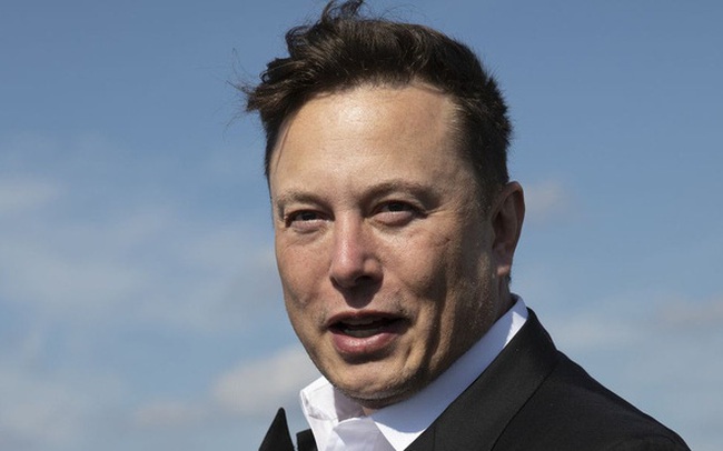 Lý do không ai muốn làm việc cùng Elon Musk: Đằng sau vẻ hài hước trên mạng là kiểu sếp ‘li ti’ đáng sợ, vắt kiệt sức nhân viên tới từng giọt mồ hôi