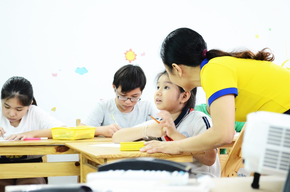 Hiền Phương: Phương pháp của Giáo sư Tony Buzan (Buzan Methods) sẽ giúp cho việc học của trẻ em trở nên thật đơn giản.