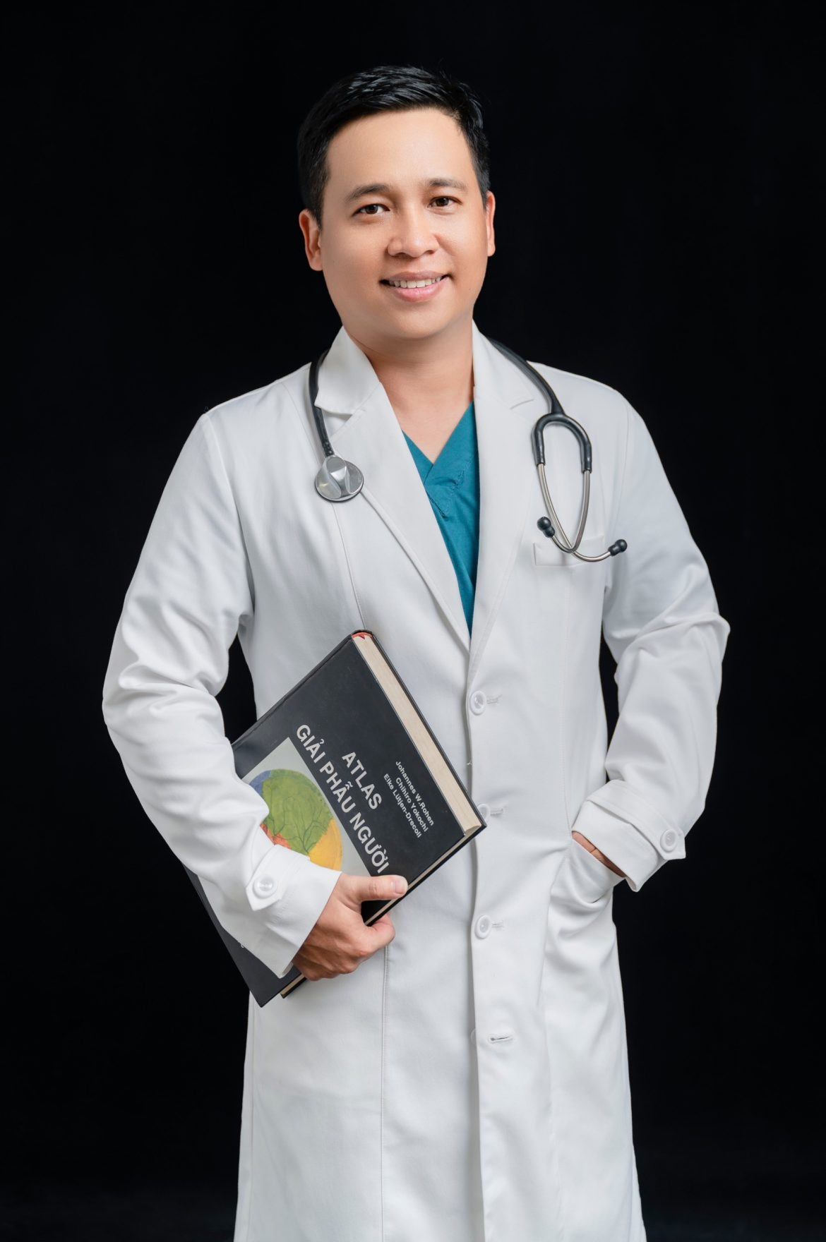 “Bác Sĩ Trương Hoài Anh – Sứ mệnh tạo nên vẻ đẹp tự nhiên và an toàn trong phẫu thuật thẩm mỹ”